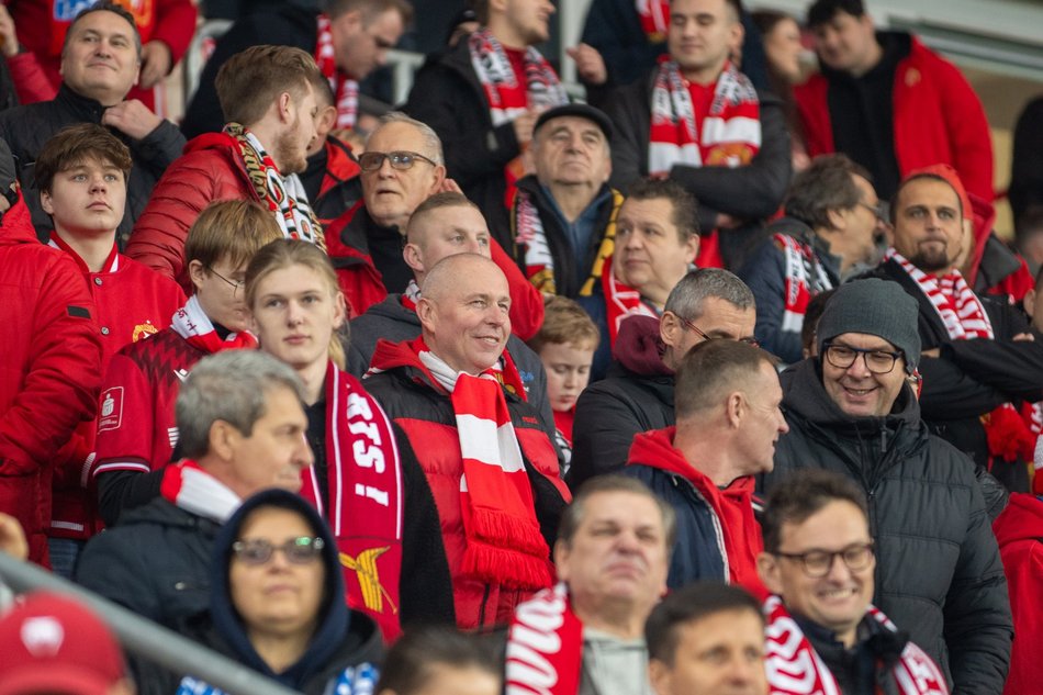 Kibice na meczu Widzewa Łódź z Zagłębiem Lubin. Byłeś/aś? Odszukaj się w galerii