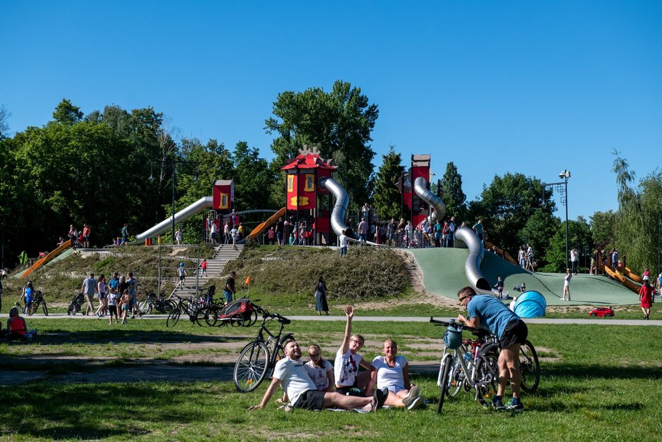 Łódź to nie tylko Piotrkowska. Na tych ulicach też tętni życie!
