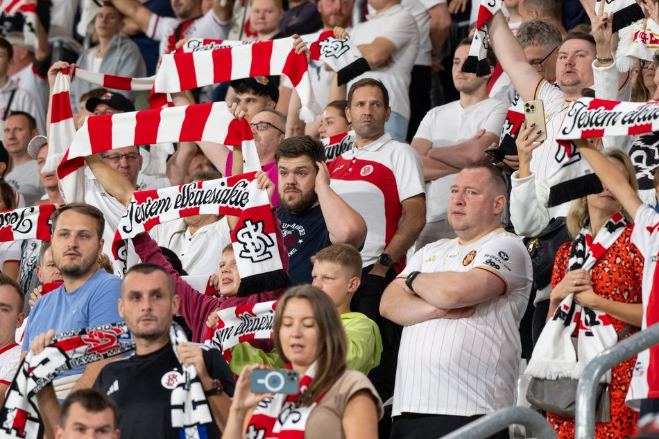 Łódź. Kibice na meczu ŁKS Łódź - Wieczysta Kraków. Byłeś/aś? Znajdź się w galerii