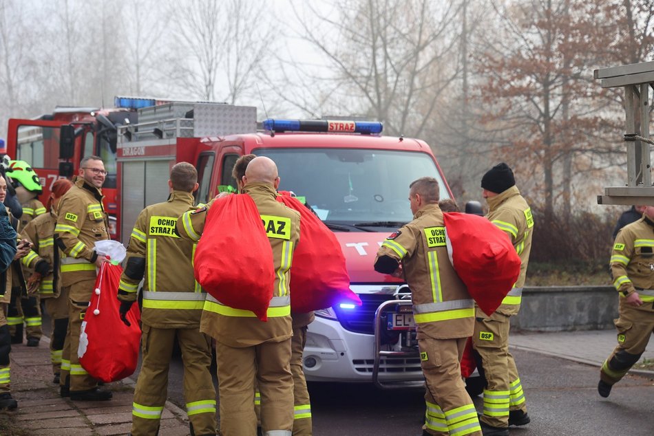 Święty Mikołaj w ICZMP w Łodzi! Niezwykła niespodzianka dla małych pacjentów