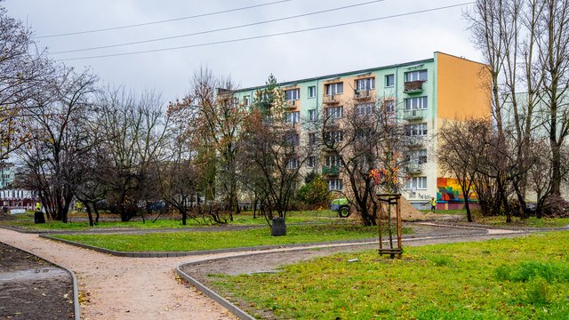 Zazieleni się na Retkini w Łodzi. Będą drzewa liściaste, krzewy i nowoczesny plac zabaw [ZDJĘCIA]