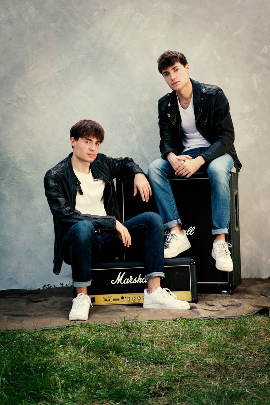 Łódź. Duet z Łodzi w Must Be The Music. Trzymaj kciuki za braci z Afterglow!