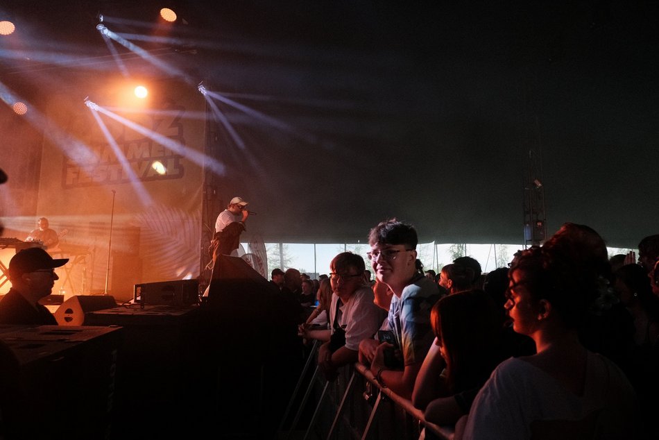 Makowiecki na Łódź Summer Festival 2025. Klimatyczny koncert w namiocie