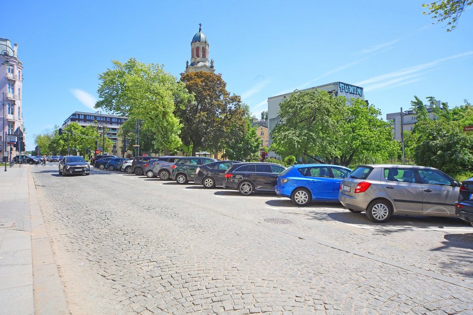 Więcej parkingów w centrum Łodzi