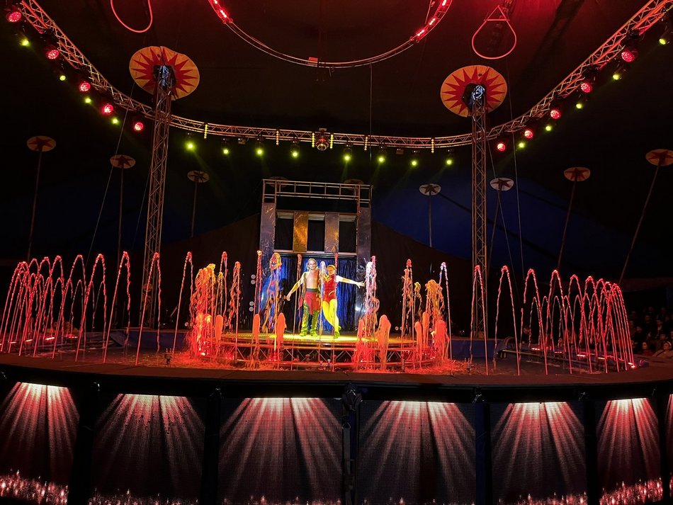 Cyrk na wodzie. Waterland w Łodzi