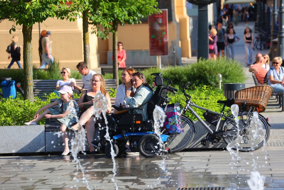 Lato zawitało na Piotrkowską i plac Wolności. To gorący weekend w Łodzi