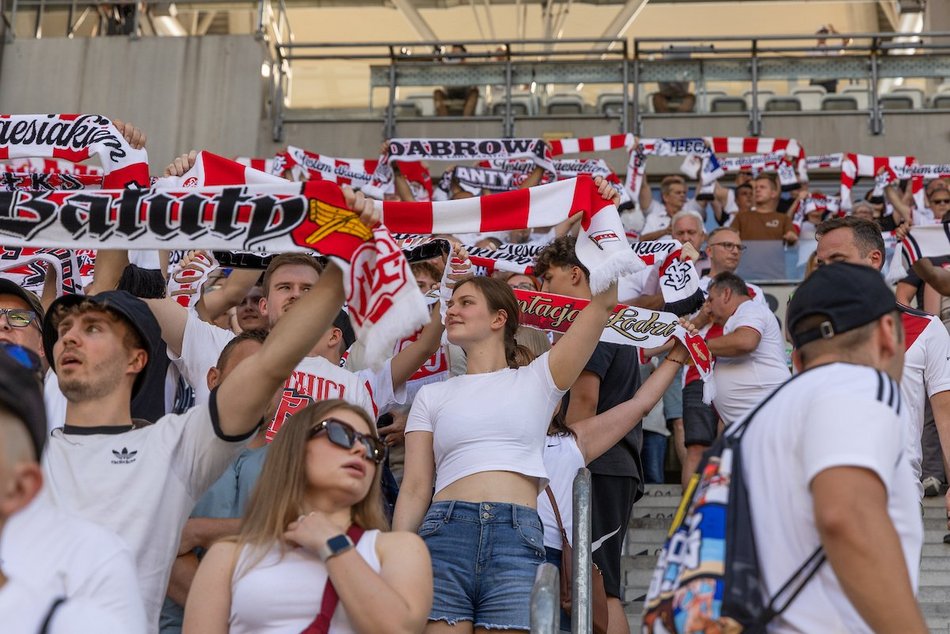 Łódź. Kibice na meczu ŁKS Łódź ze Stalą Mielec. Byłeś? Odszukaj się w naszej galerii