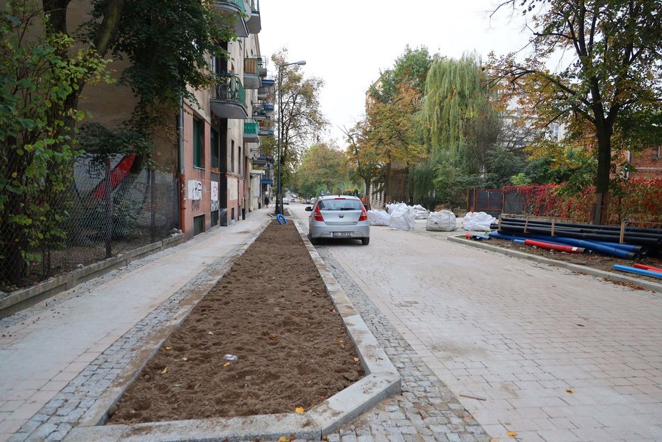 Woonerf na Lipowej. Finał inwestycji na zielonym Polesiu jest już blisko