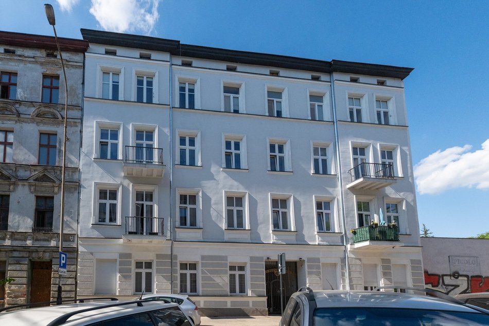 Łódź. Kamienica przy ul. Abramowskiego 42