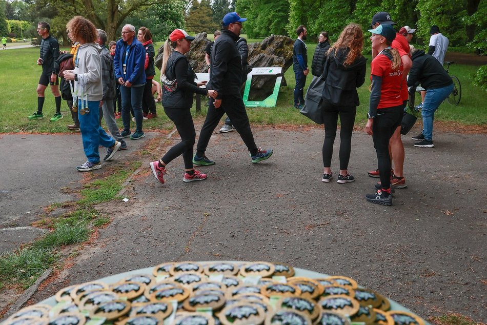 Łódź. Botaniczna Piątka. Setki łodzian pobiegły w Ogrodzie Botanicznym w Łodzi