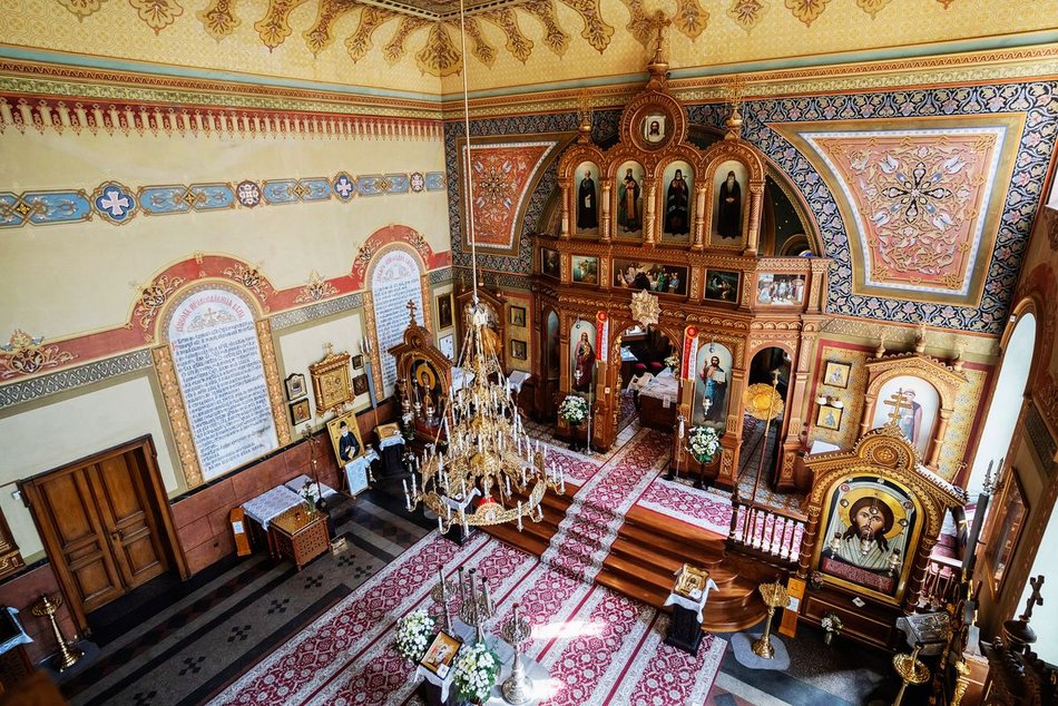 Łódź. Cerkiew w Łodzi zachwyci każdego. Widziałeś, jak zjawiskowo wygląda w środku?