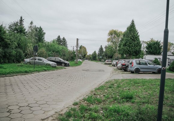 Łódź. Ulica Biegunowa w Łodzi przed remontem