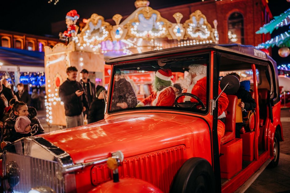 Łódź. Jarmark w Manufakturze w Łodzi tętni życiem. Tam poczujesz świąteczną atmosferę!