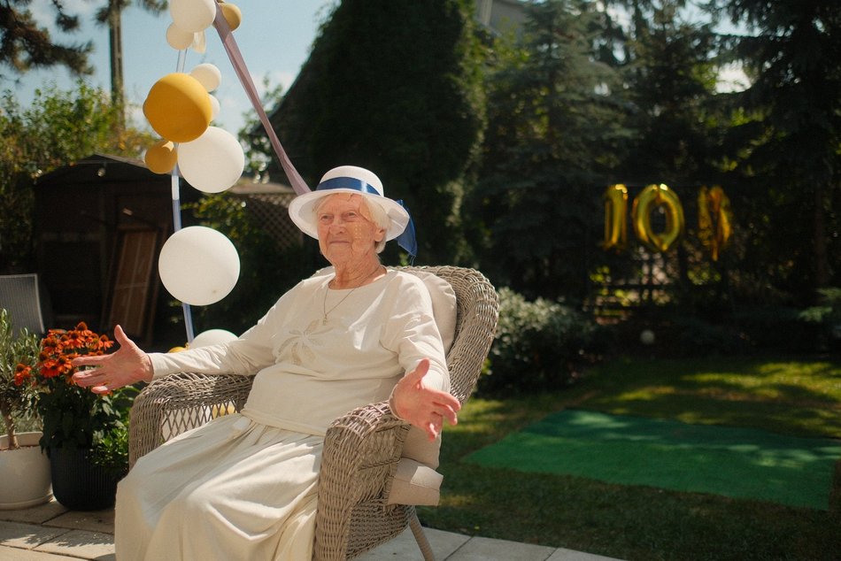 Pani Zofia obchodzi swoje 100. urodziny. Życzymy jej kolejnych 100 w zdrowiu i szczęściu!