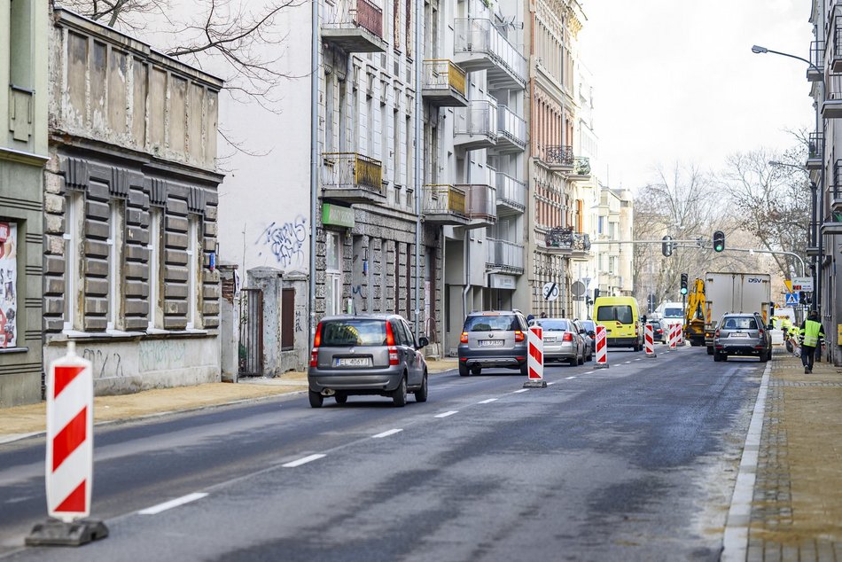 Radwańska w Łodzi otwarta dla ruchu. Nowa nawierzchnia oraz chodniki