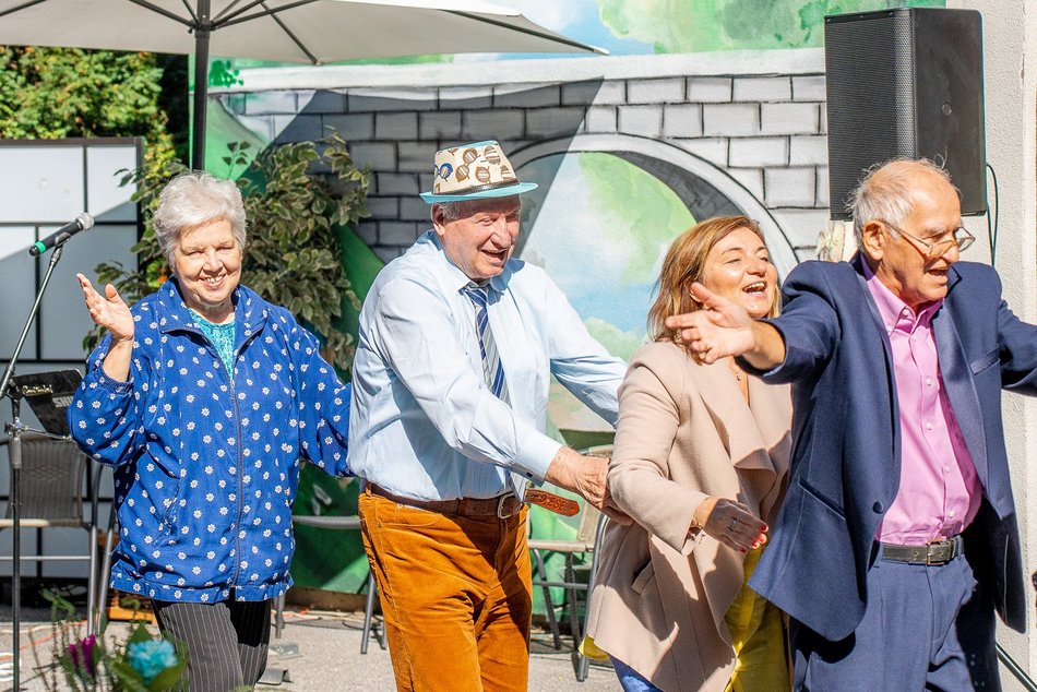 Otwarcie cukierni seniorów