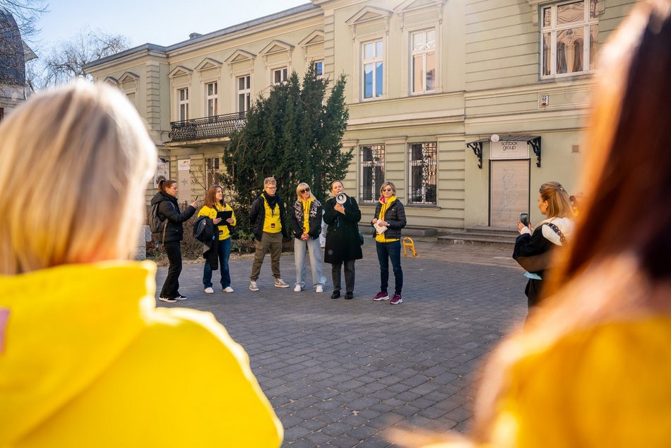 Łódź. Zobacz, jak "Babski Rajd AutoMocne" popędził Piotrkowską w Łodzi!