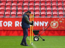 Łódź. Zima na stadionach w Łodzi. Jak MAKiS dba o murawy przy al. Piłsudskiego i al. Unii?