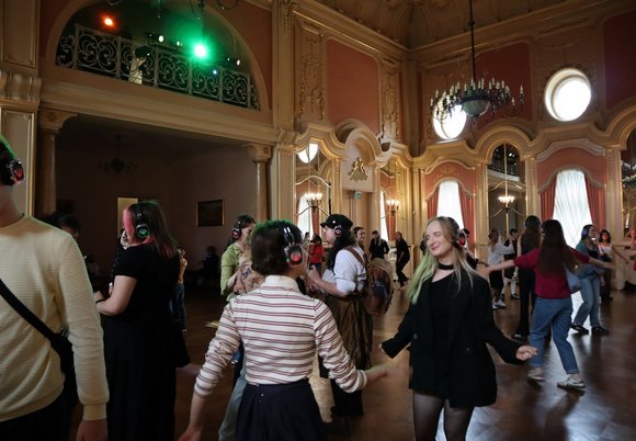Łódź. Muzeum Miasta Łodzi świętuje 50-lecie. Silent disco, koncerty, oprowadzania i promocyjne ceny