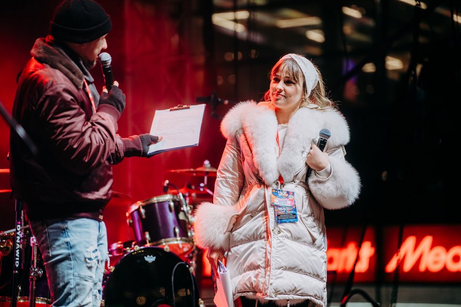 Łódź. WOŚP 2025 w Łodzi. Niezwykła energia podczas koncertów w Manufakturze