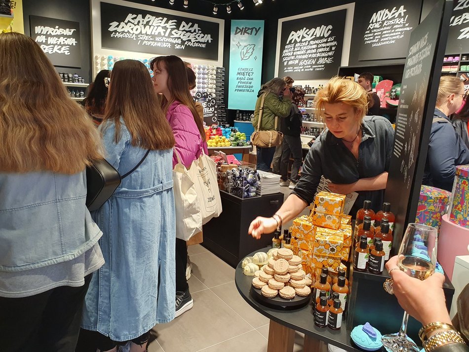 Lush w Manufakturze otwarty