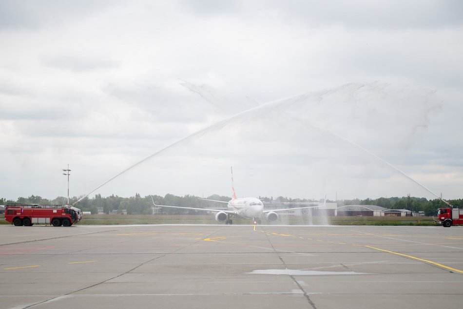 Łódź. Z lotniska w Łodzi prosto do Albanii! Wystartowały pierwsze loty czarterowe