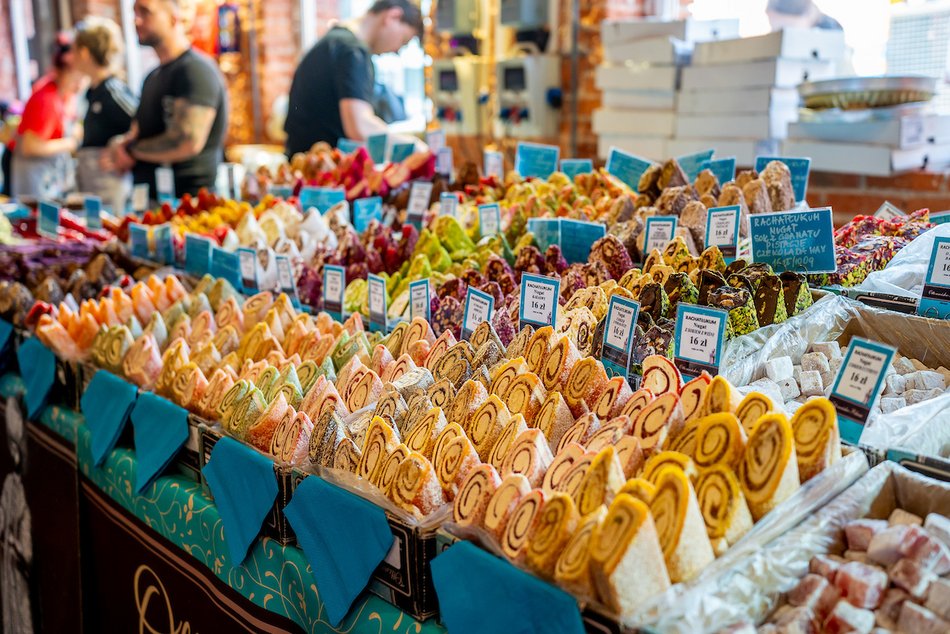 Łódź. Festiwal Azjatycki w Łodzi. Piotrkowska 217 pełna orientalnych smaków