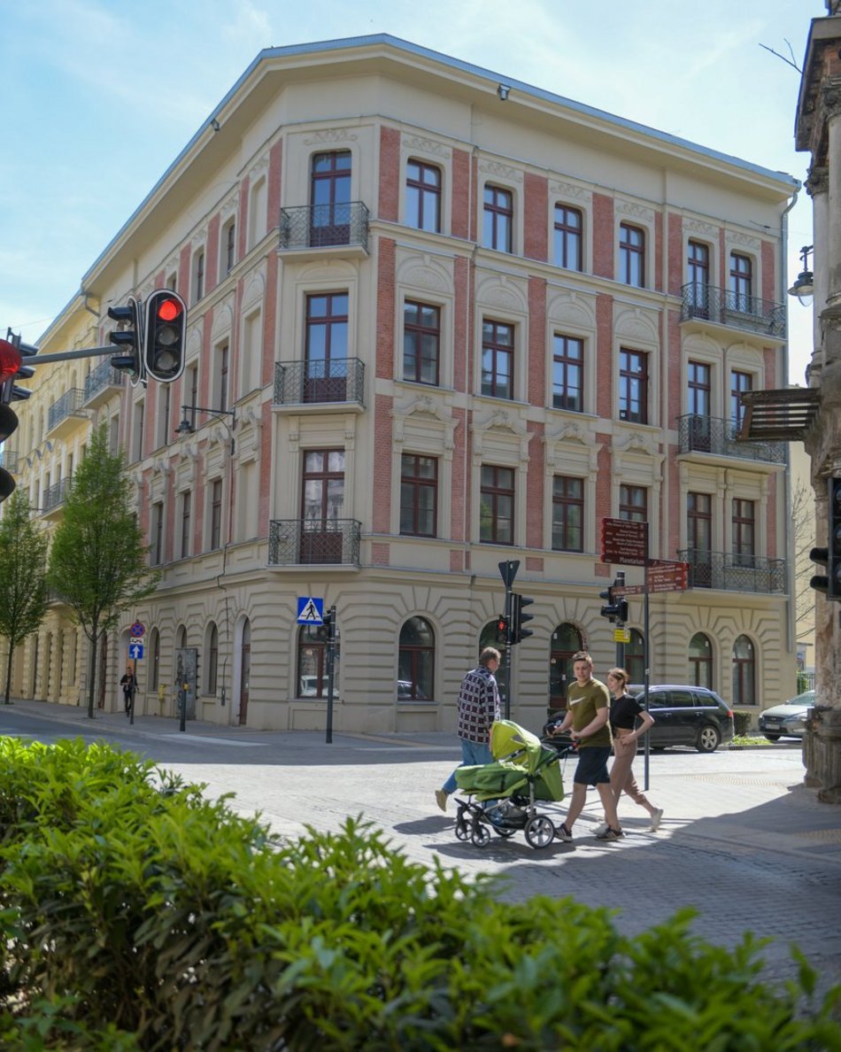 Kamienice z ul. Rewolucji 1905 r. 13, 15 i 17 po remoncie