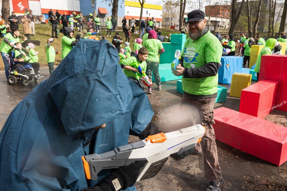 Łódź. Lany Poniedziałek na Manhattanie w Łodzi. Tak Łodzianie celebrowali śmigus-dyngus!