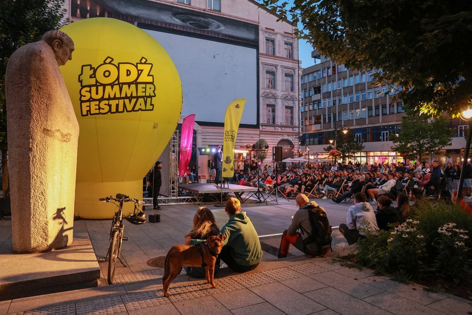 Łódź. Stand-up Piotrkowska w Łodzi. Za nami kolejny wieczór z dobrym humorem [ZDJĘCIA]
