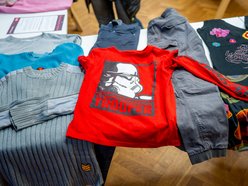 Łódź. Swap ubraniowy w Mediatece MeMo w Łodzi. Fani mody wymieniali się kosmicznymi strojami