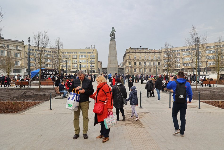 Plac Wolności otwarty