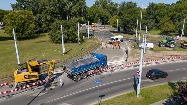 Tramwaje MPK Łódź wrócą na Teofilów i Pabianicką! Koniec wakacyjnych remontów przed czasem