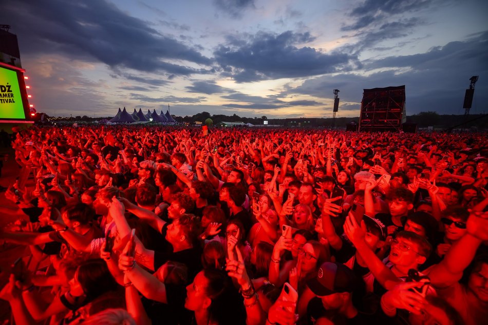 Łódź. Bambi na Łódź Summer Festival 2025! Polska scena hip-hopowa na Łódzkich Błoniach