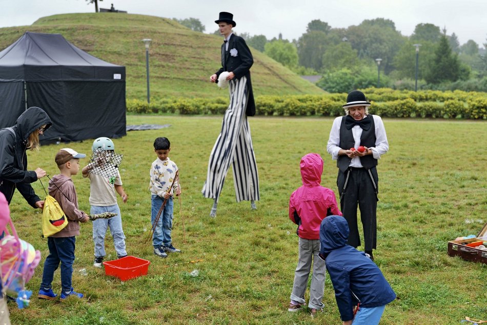 Piknik w parku Ocalałych. Rozgrzewka przed Festiwalem Łódź Wielu Kultur 2025