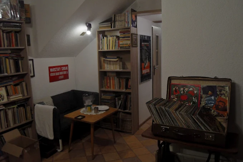 Łódź. Osiedlowe księgarnie i antykwariaty w Łodzi. Lokalne biznesy z pasji do książek