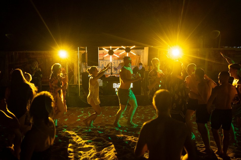 After party Łódź Summer Festival 2025. Impreza przeniosła się do Aquaparku Fala