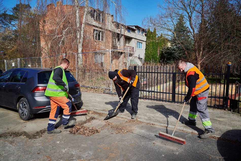 Łódź. Wielkie sprzątanie w Łodzi na wiosnę. Już prawie 1000 kilometrów dróg lśni czystością!