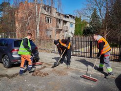 Łódź. Wielkie sprzątanie w Łodzi na wiosnę. Już prawie 1000 kilometrów dróg lśni czystością!