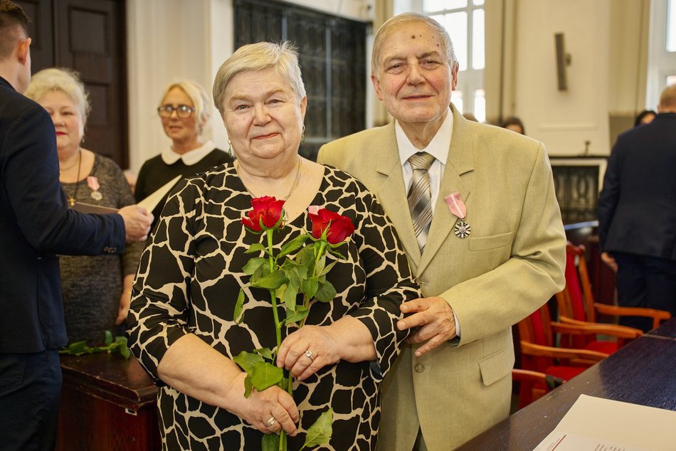 Małżeństwa z Łodzi uhonorowane medalami za wieloletnie pożycie