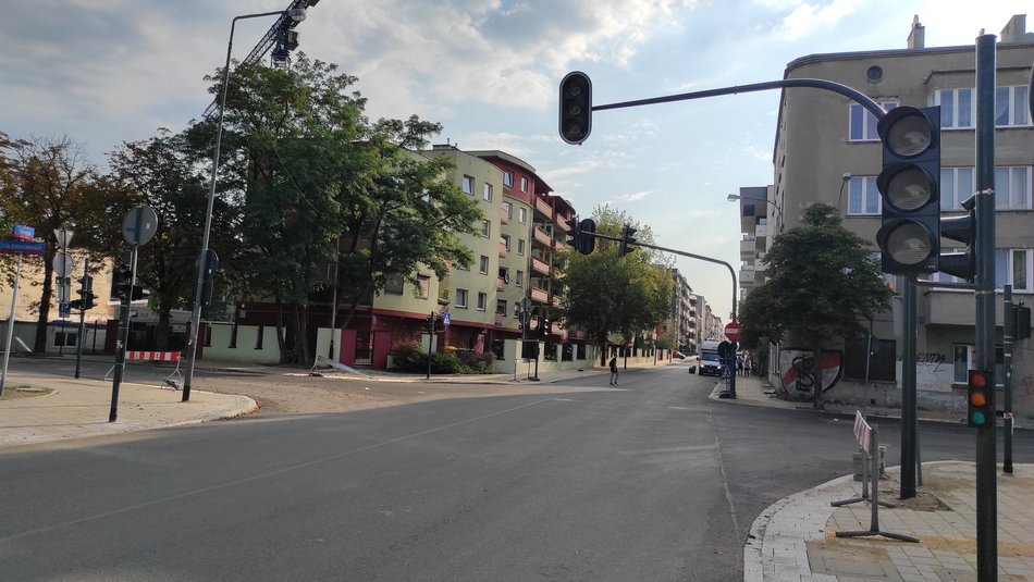 Struga po remoncie - nowe oznaczenia i przystanek