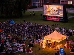 Łódź. „Polówkowy Bifor” przed TME Polówka w lotnisku w Łodzi! Na ekranie James Bond w „Goldeneye”!