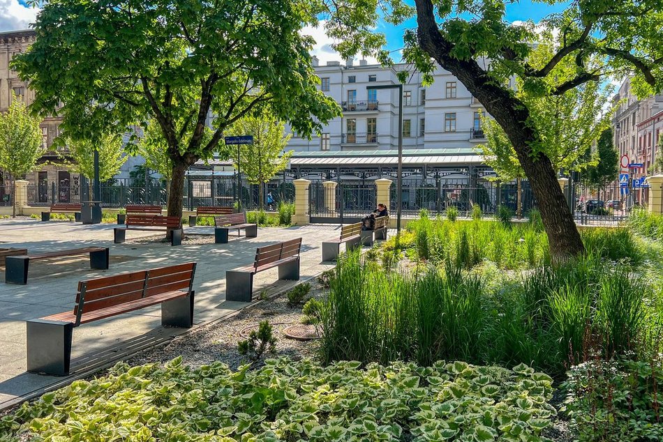 Łódź. TOP 13 najpiękniejszych skwerów i pasażów w Łodzi. Siądź i odpocznij sobie!