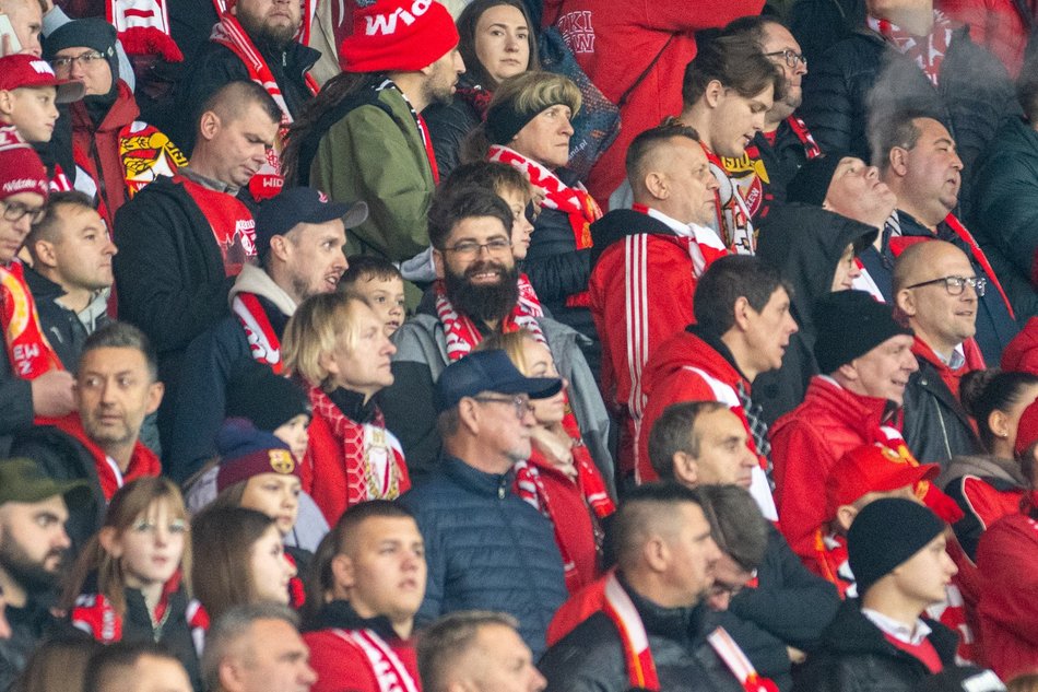 Kibice na meczu Widzewa Łódź z Zagłębiem Lubin. Byłeś/aś? Odszukaj się w galerii