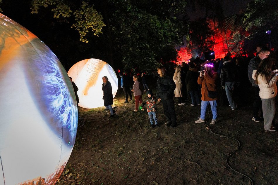 Łódź. Tłumy na Light Move Festival Łódź 2025! Mnóstwo pozytywnej energii!