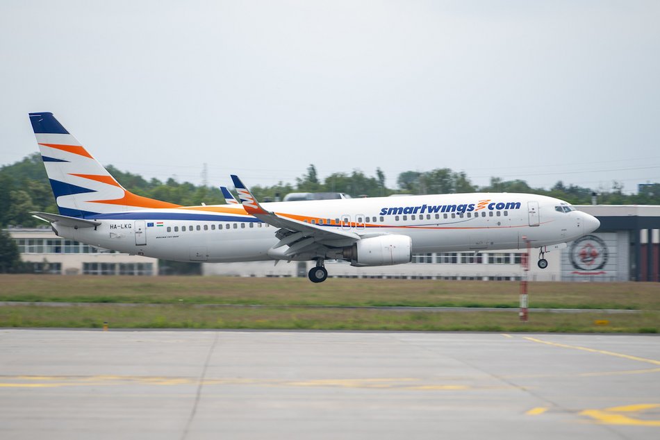 Łódź. Z lotniska w Łodzi prosto do Albanii! Wystartowały pierwsze loty czarterowe