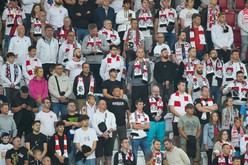 Kibice na meczu ŁKS Łódź z Polonią Bytom. Byłeś/aś tam? Odszukaj się w galerii!