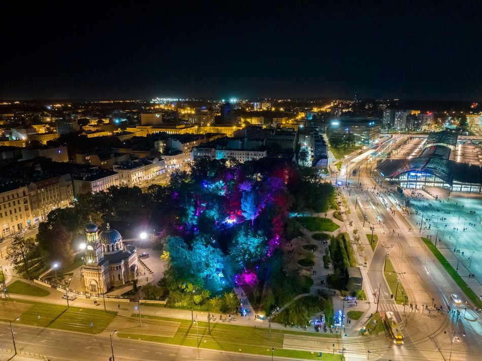 festiwal światła w Łodzi z lotu ptaka
