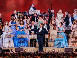 Łódź. Andre Rieu w Atlas Arenie. Holenderski skrzypek oczarował publiczność