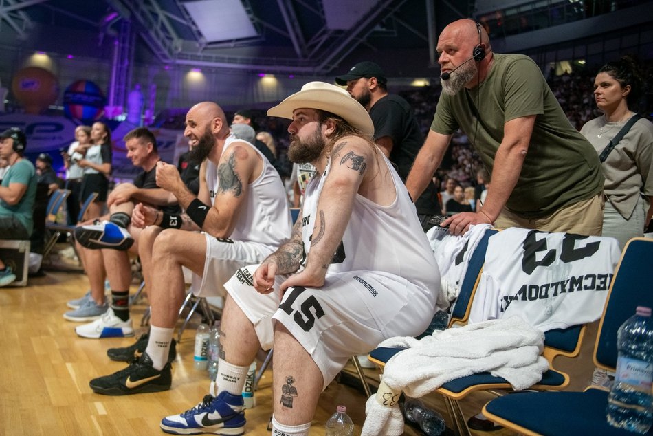 Łódź. Mecz Gortat Team vs NATO Team w Łodzi. Zagrają Bedoes 2115, Friz, Piotr Żyła, Mateusz Damięcki i inni